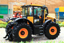 Load image into Gallery viewer, 43355 Britains 1:32 Scale JCB Fastrac 4220 Icon