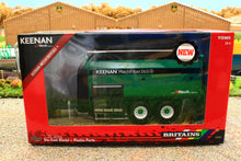 Load image into Gallery viewer, 43359 Britains Keenan MechFiber 365 Diet Feeder Wagon