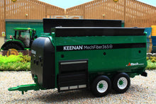 Load image into Gallery viewer, 43359 Britains Keenan MechFiber 365 Diet Feeder Wagon