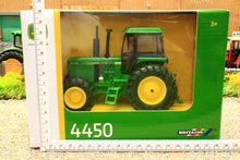 Load image into Gallery viewer, 43364 Britains John Deere 4450 Tractor
