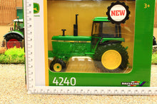 Load image into Gallery viewer, 43376 Britains 1:32 Scale John Deere 4240 2wd Heritage Tractor