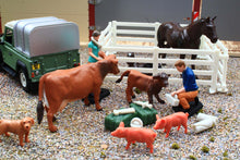 Load image into Gallery viewer, 43385 Britains Land Rover Vet Playset