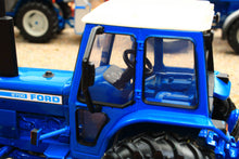 Load image into Gallery viewer, 43409 Britains Ford 8700 4WD Special Edition in Blue