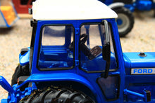 Load image into Gallery viewer, 43410 Britains Ford 9700 4WD Special Edition in Blue