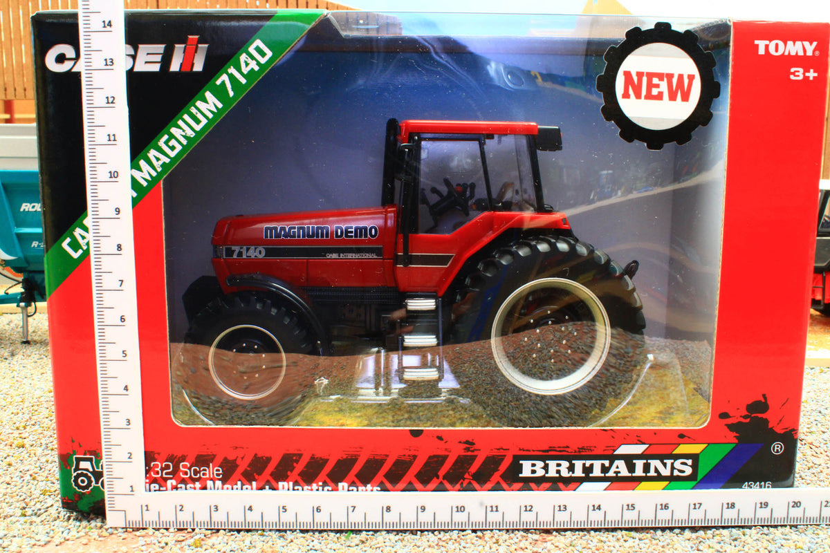 43416MD Britains Case IH Magnum 7140 1:32 Scale 'Magnum Demo