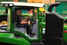 Load image into Gallery viewer, 6790 Siku Fendt 1167 MT Vario on Tracks Remote Control via Bluetooth App