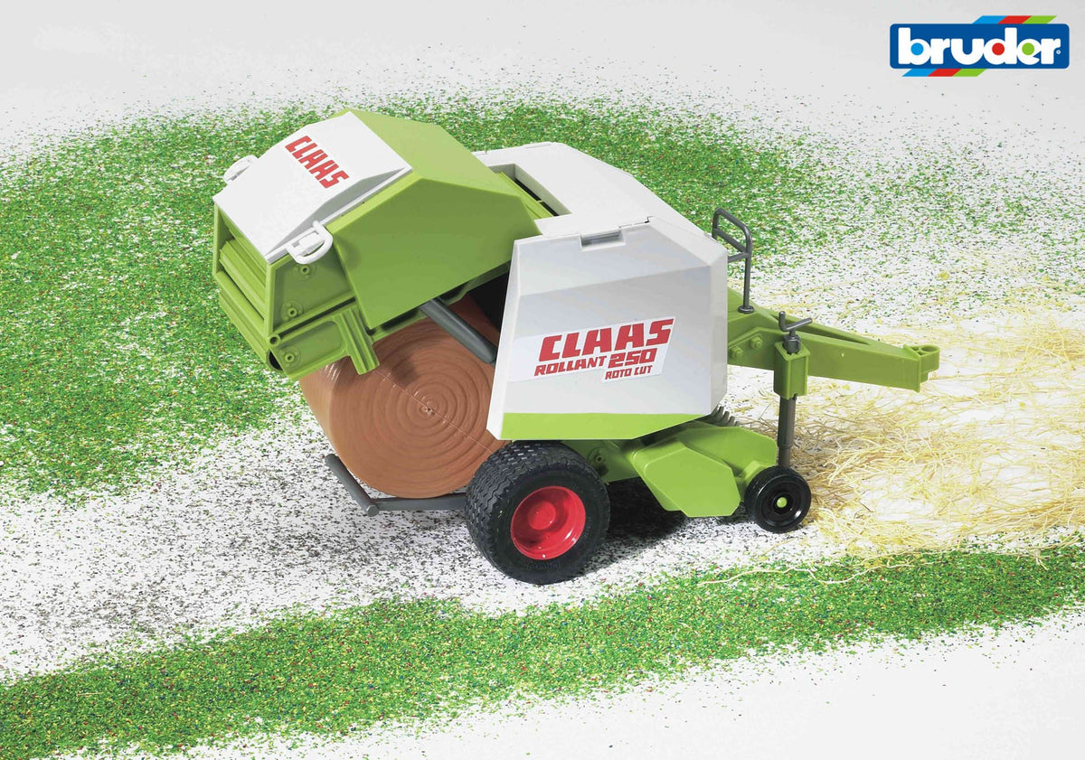 B02121 Bruder Claas Rollant 250 Roto Cut Round Baler + 1 Round