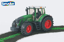 Load image into Gallery viewer, B03040 Bruder Fendt 936 Vario Tractor