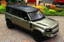 Load image into Gallery viewer, BUR2110 BURAGO 1:24 Scale New Land Rover Defender 110 in Green with Black Roof
