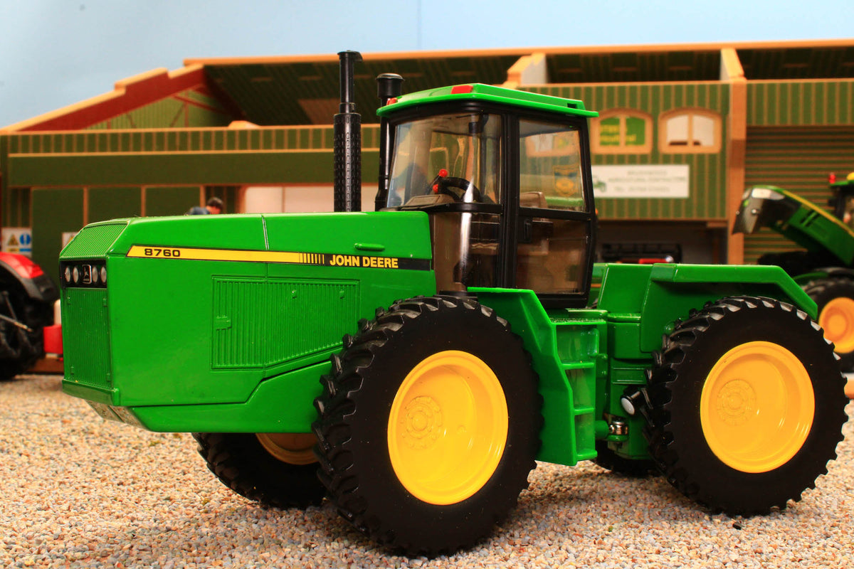 Ertl 1/16 John Deere 8760 Collector Edition Tractor NIB CE Duals