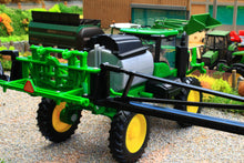 Load image into Gallery viewer, ERT47399 ERTL 132 Scale John Deere 412R Self Propelled Crop Sprayer
