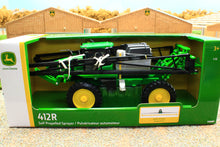 Load image into Gallery viewer, ERT47399 ERTL 132 Scale John Deere 412R Self Propelled Crop Sprayer