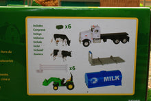 Load image into Gallery viewer, ERT47496 Ertl 1:32 Scale Peterbilt Milk Tanker Lorry with 'switch and load' flatbed and compact John Deere Tractor