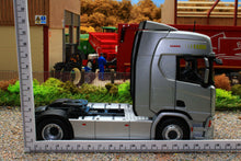 Load image into Gallery viewer, MM2014-06-01 Marge Models Scania R500 Series 4x2 Lorry Silver in Claas Livery