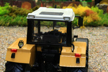 Load image into Gallery viewer, MM2318 Marge Models Marshall D944 4WD Tractor Limited Edition