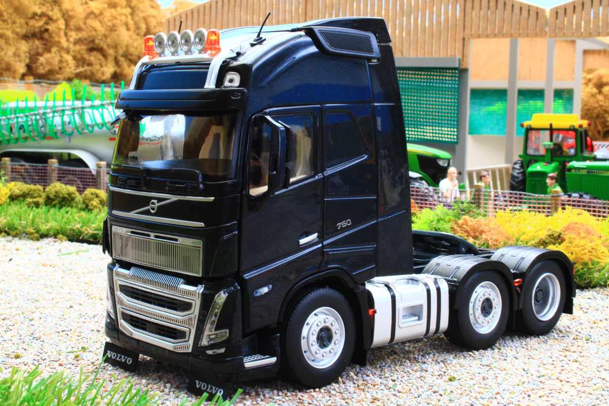 MM2321-02 Marge Models Volvo FH5 750 6x2 Anthracite – Brushwood Toys