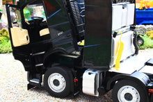 Load image into Gallery viewer, MM2322-02 Marge Models Volvo FH5 750 8x4 Anthracite