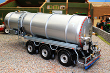 Load image into Gallery viewer, MM2326-03 Marge Models 1:32 Scale D Tec Tanker Lorry Trailer in Silver