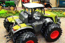 Load image into Gallery viewer, MM2327 Marge Models Claas Xerion 12.590 Track with Dual Tyres