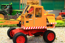 Load image into Gallery viewer, SCH7768 Schuco 1:32 Scale Fuchs 301 Geel Crane