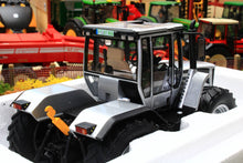 Load image into Gallery viewer, SCH9112 Schuco Doppstadt Trac 200 Tractor