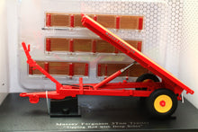 Load image into Gallery viewer, UH5329 Universal Hobbies Massey Farguson 3T Tipping Trailer