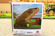Load image into Gallery viewer, UH5329 Universal Hobbies Massey Farguson 3T Tipping Trailer