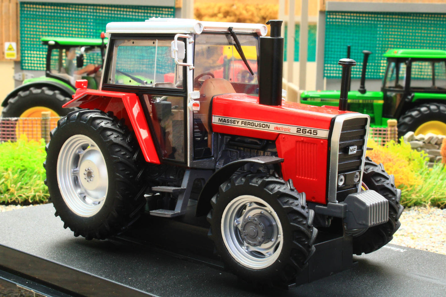 UH6368 Universal Hobbies Massey Ferguson 2645 4WD Tractor