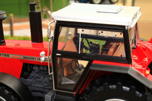 Load image into Gallery viewer, UH6371 Universal Hobbies Massey Ferguson 2725 Ltd Edition