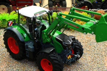 Load image into Gallery viewer, W7869 WIKING 1:32 Scale Fendt 724 Vario 4WD Tractor with Cargo 6100 Front Loader and bucket