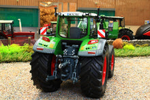 Load image into Gallery viewer, W7869 WIKING 1:32 Scale Fendt 724 Vario 4WD Tractor with Cargo 6100 Front Loader and bucket