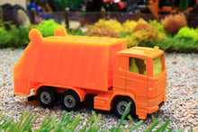 Load image into Gallery viewer, 0811 Siku 187 Scale Refuse Truck
