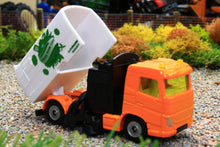 Load image into Gallery viewer, 1104 Siku 1:87 Scale Road Sweeper Truck