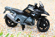 Load image into Gallery viewer, 1399 Siku 1:32 Scale BMW R 1250 GS LCI Motorbike