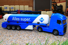 Load image into Gallery viewer, 1626 SIKU 187 SCALE VOLVO ARTICULATED LORRY WITH FUEL TANKER - SIDE VIEW