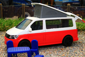 1922 SIKU 150 SCALE VW T6 TRANSPORTER CALIFORNIA CAMPER WITH ELEVATING ROOF AND ACCESSORIES