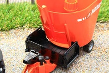 Load image into Gallery viewer, 2450AB SIKU ABBEY FODDER MIXER WAGON