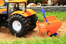 Load image into Gallery viewer, 2940 SIKU 150 SCALE NEW HOLLAND T7070 TRACTOR WITH SNOW PLOUGH AND SALT SPREADER