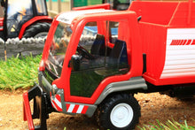 Load image into Gallery viewer, 3061 SIKU LINDNER UNITRAC WITH FORAGE TRAILER
