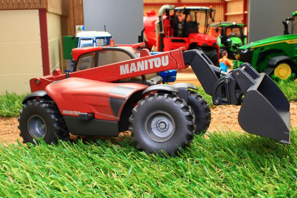 Manitou MLT840 Telescopic Handler Red 1/32 Diecast Model by Siku