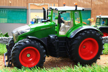 Load image into Gallery viewer, 3287 SIKU FENDT 1050 VARIO TRACTOR