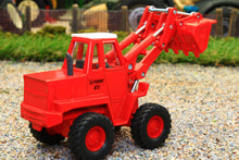 Load image into Gallery viewer, 3563 Siku 1:50 Scale Kramer 411 Radler Wheeled Loader