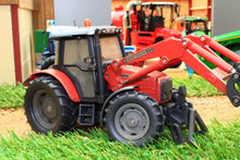 Load image into Gallery viewer, 3653 WEATHERED SIKU MASSEY FERGUSON TRACTOR WITH FRONT LOADER