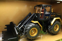 Load image into Gallery viewer, 3663S SIKU 1:32 SCALE JCB AGRI WHEEL LOADER IN BLACK GOLD LIMITED EDITION