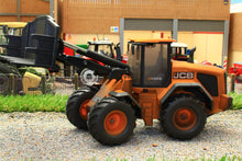 Load image into Gallery viewer, 3663(w) WEATHERED SIKU JCB 435S WHEELED LOADER