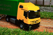 Load image into Gallery viewer, 3921 Siku 150 Scale Mercedes Lorry With Containers X 2 Tractors And Machinery (1:50 Scale)