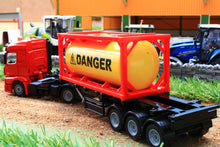 Load image into Gallery viewer, 3922 SIKU MERCEDES BENZ ACROS TRUCK WITH TANK CONTAINER (1:50 Scale)