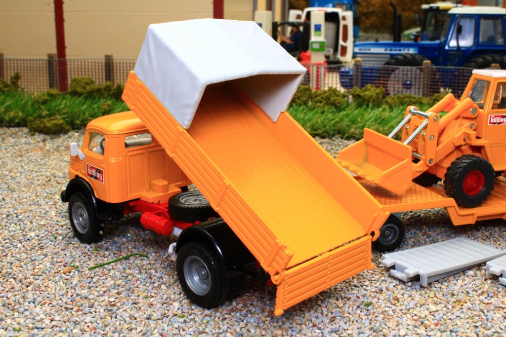 4117 Siku 1:50 Scale Mercedes Benz 710 Tipper Truck with Kramer