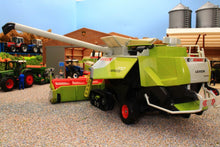 Load image into Gallery viewer, 4258 SIKU CLAAS LEXION 770 COMBINE HARVESTER ON TRACKS