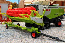 Load image into Gallery viewer, 4258 SIKU CLAAS LEXION 770 COMBINE HARVESTER ON TRACKS